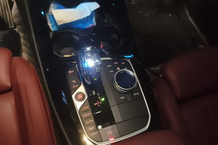 Used BMW X3 2022 xDrive25i M Sport Package Gear Lever