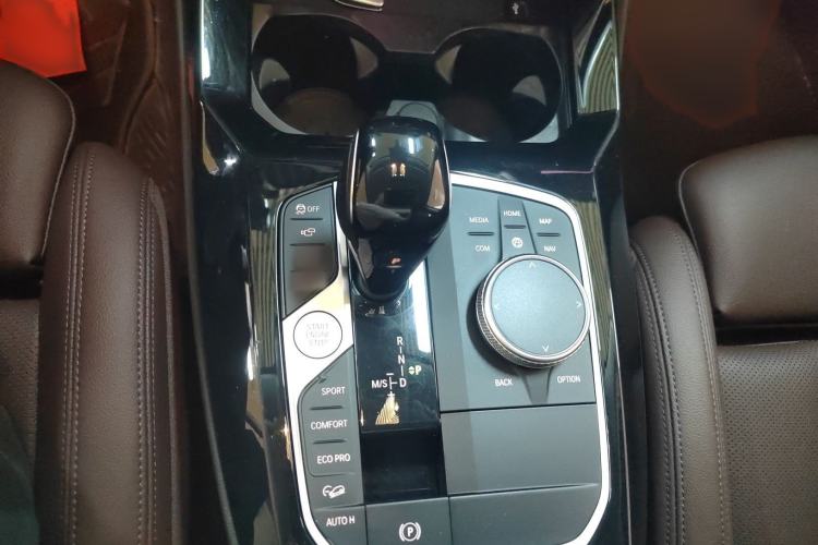 Used BMW X3 2022 Second Facelift xDrive30i Leading Edition M Night Sky Package Gear Lever