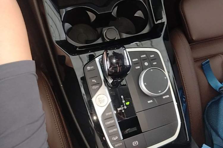 Used BMW X3 2022 Restyled xDrive25i M Sport Package Gear Lever