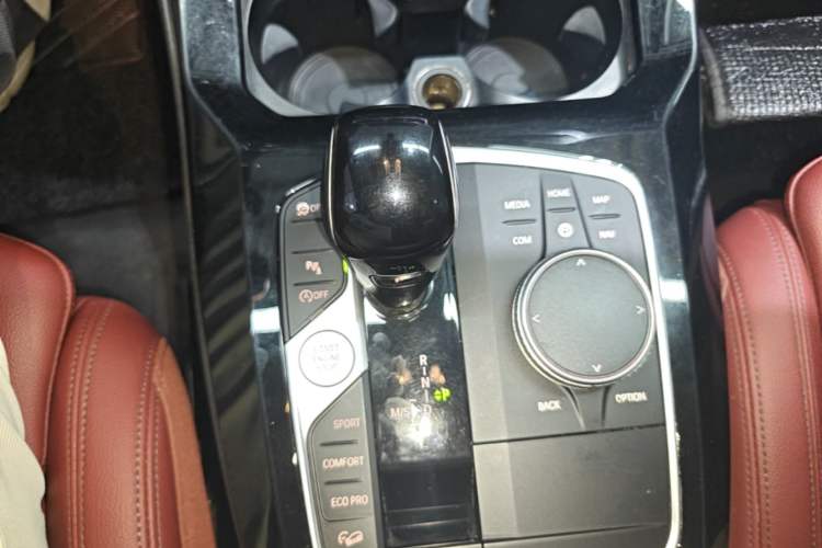 Used BMW X3 2022 xDrive30i Luxury Model M Night Sky Package Gear Lever