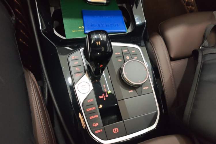 Used BMW X3 2022 Second Facelift xDrive30i Luxury Edition M Night Sky Package Gear Lever