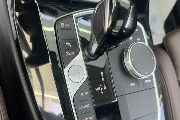 Used BMW X3 2022 xDrive25i M Sport Package Gear Lever