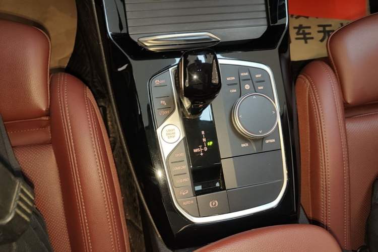 Used BMW X3 2022 xDrive30i Luxury Model M Night Sky Package Gear Lever