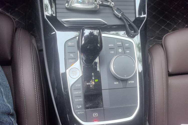Used BMW X3 2022 xDrive25i M Sport Package Gear Lever