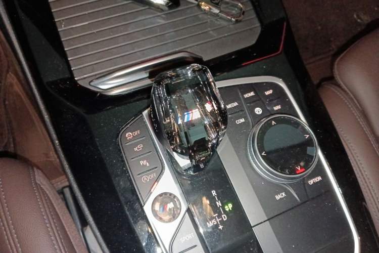 Used BMW X3 2022 Second Facelift xDrive30i Leading Edition M Night Sky Package Gear Lever