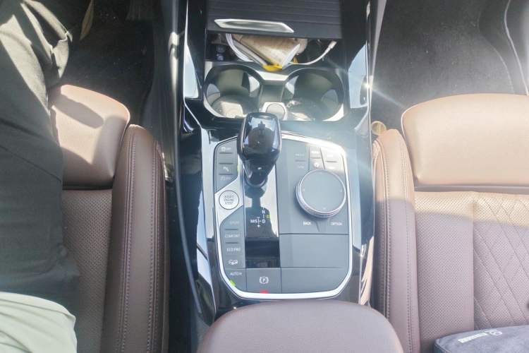 Used BMW X3 2022 xDrive25i M Sport Package Gear Lever