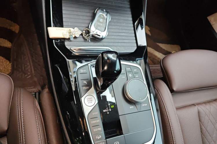 Used BMW X3 2022 xDrive30i Luxury Model M Night Sky Package Gear Lever