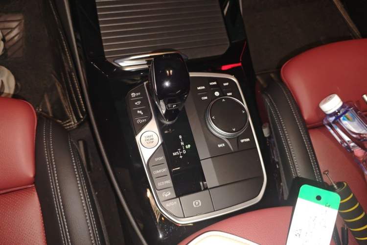 Used BMW X3 2022 xDrive30i Luxury Edition M Night Sky Package Gear Lever