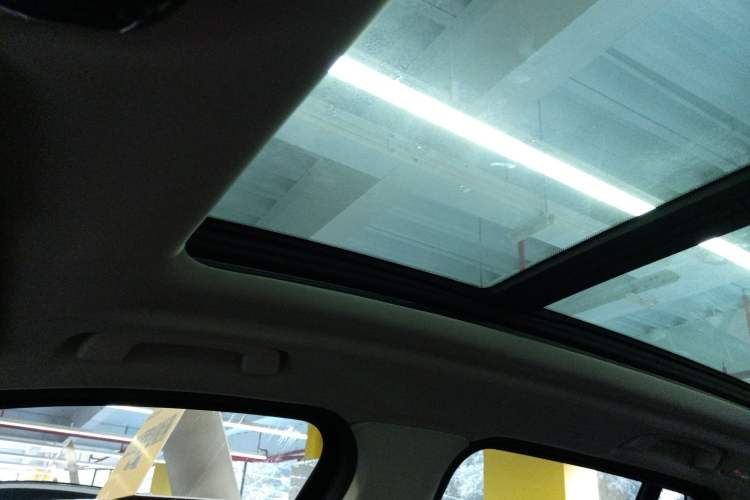 Used BMW X3 2022 xDrive30i Luxury Model M Night Sky Package Headliner