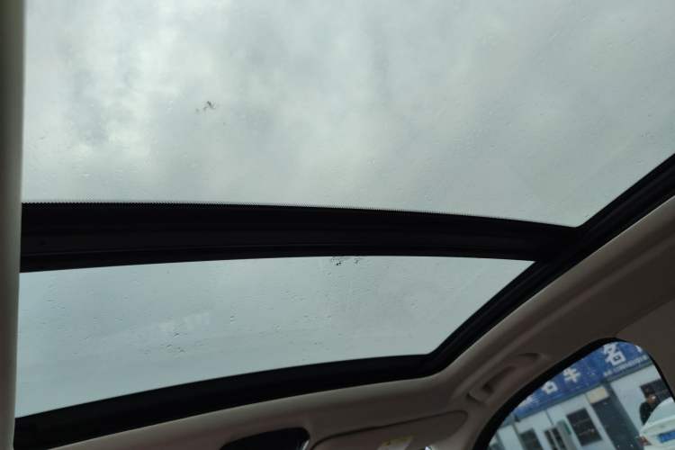Used BMW X3 2022 xDrive30i Luxury Model M Night Sky Package Headliner