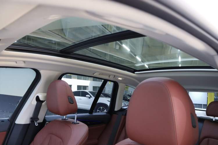Used BMW X3 2022 xDrive25i M Sport Package Headliner