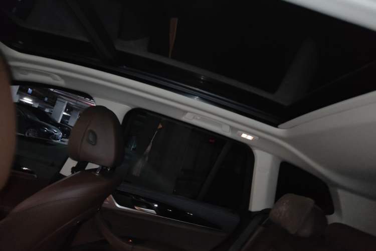 Used BMW X3 2022 xDrive25i M Sport Package Headliner