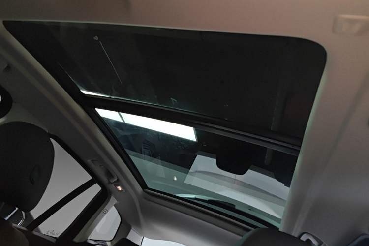 Used BMW X3 2022 Second Facelift xDrive30i Leading Edition M Night Sky Package Headliner