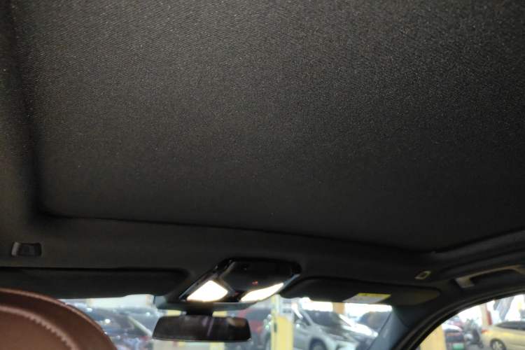 Used BMW X3 2022 xDrive30i Luxury Edition M Night Sky Package Headliner