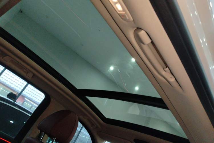 Used BMW X3 2022 xDrive25i M Sport Package Headliner