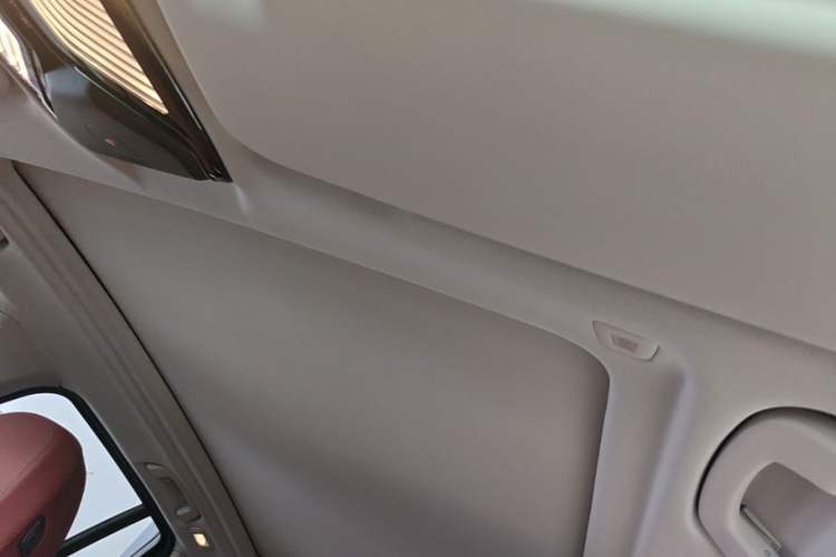 Used BMW X3 2022 Restyled xDrive25i M Sport Package Headliner