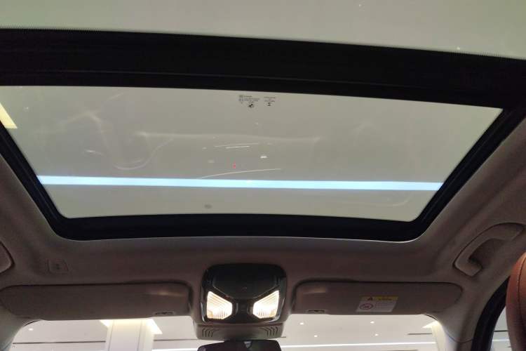 Used BMW X3 2022 xDrive25i M Sport Package Headliner