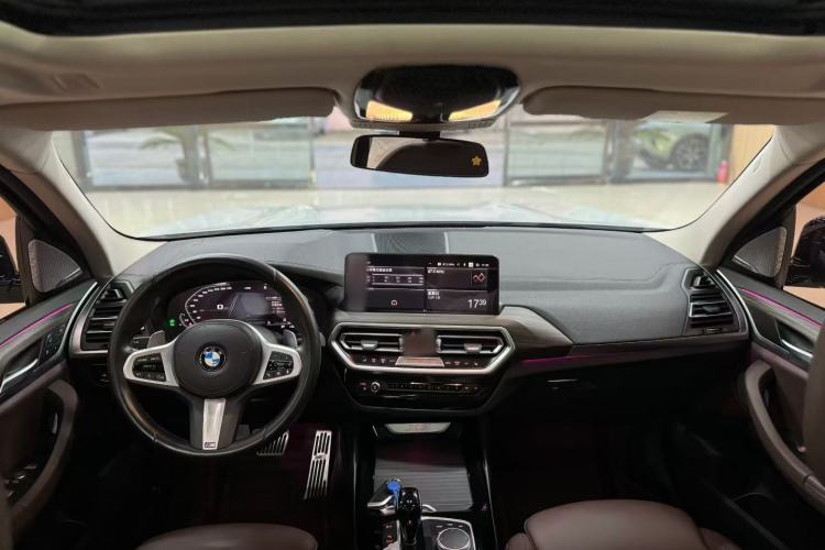 Used BMW X3 2022 xDrive30i Luxury Model M Night Sky Package Interior 1