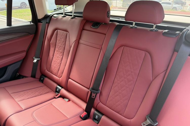 Used BMW X3 2022 Second Facelift xDrive30i Leading Edition M Night Sky Package Interior 1