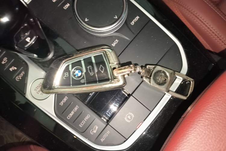 Used BMW X3 2022 Second Facelift xDrive30i Leading Edition M Night Sky Package Interior 1