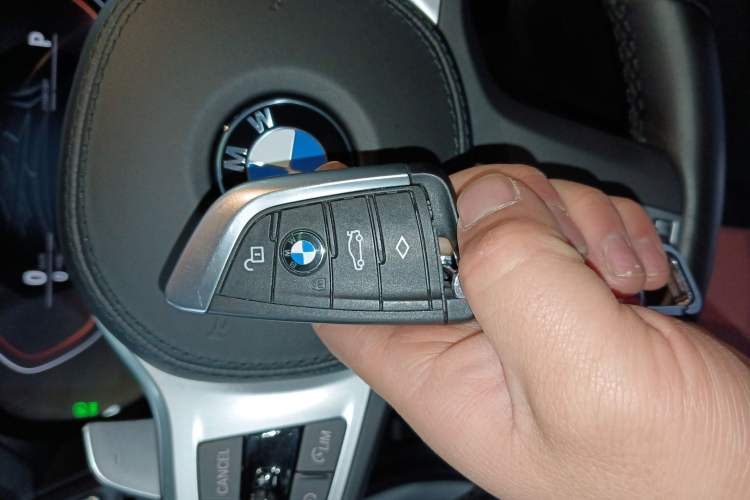 Used BMW X3 2022 Second Facelift xDrive30i Leading Edition M Night Sky Package Interior 1