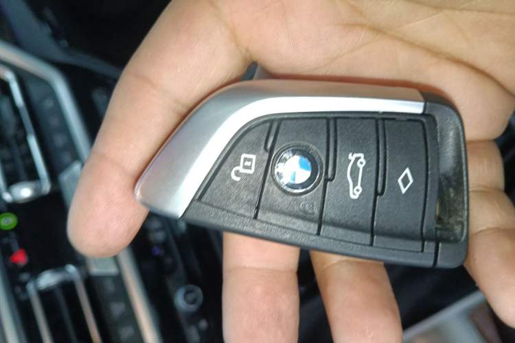 Used BMW X3 2022 xDrive30i Luxury Model M Night Sky Package Interior 1