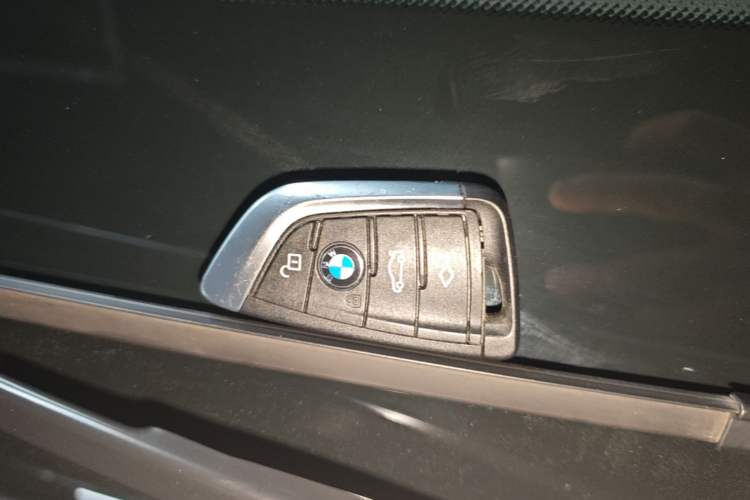 Used BMW X3 2022 xDrive30i Luxury Model M Night Sky Package Interior 1