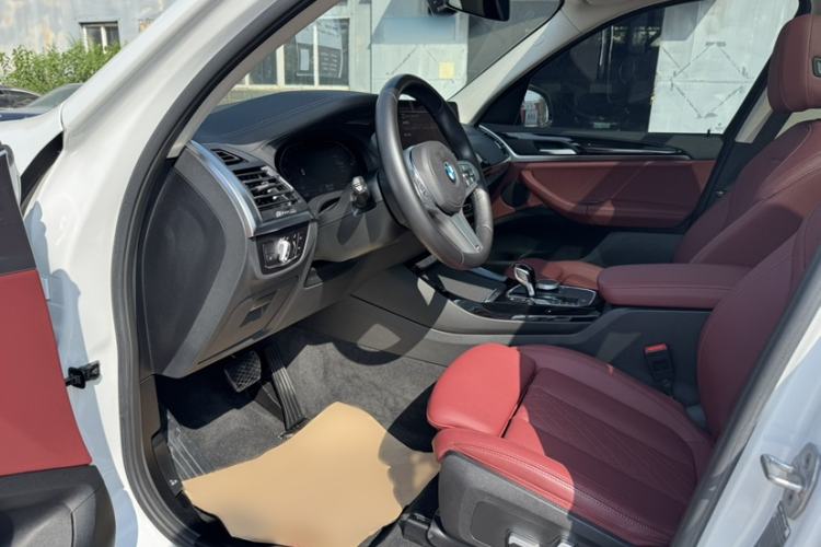Used BMW X3 2022 Restyled xDrive25i M Sport Package Interior 2