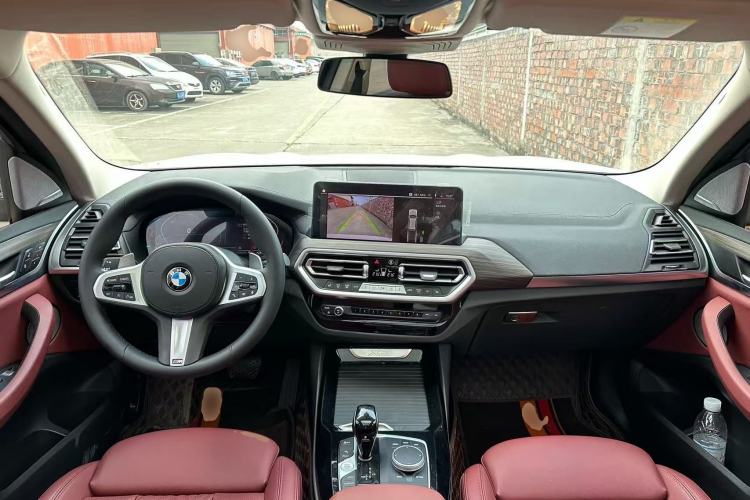 Used BMW X3 2022 xDrive30i Luxury Model M Night Sky Package Interior 2