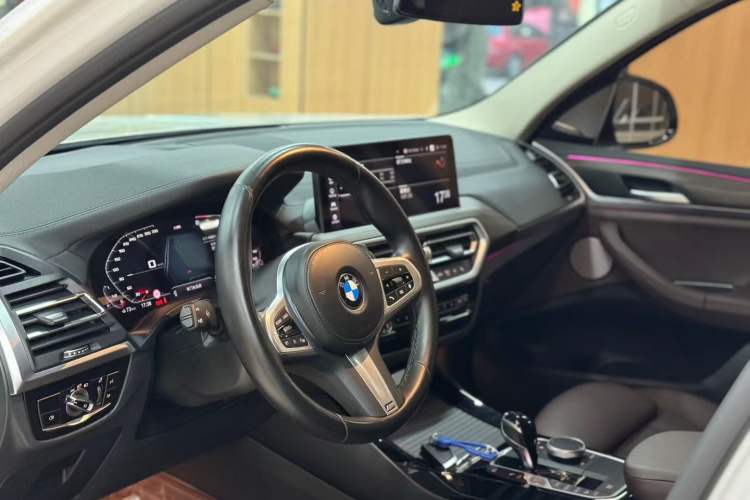 Used BMW X3 2022 xDrive30i Luxury Model M Night Sky Package Interior 2