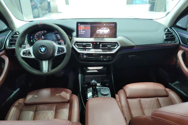 Used BMW X3 2022 xDrive30i Luxury Model M Night Sky Package Interior 2