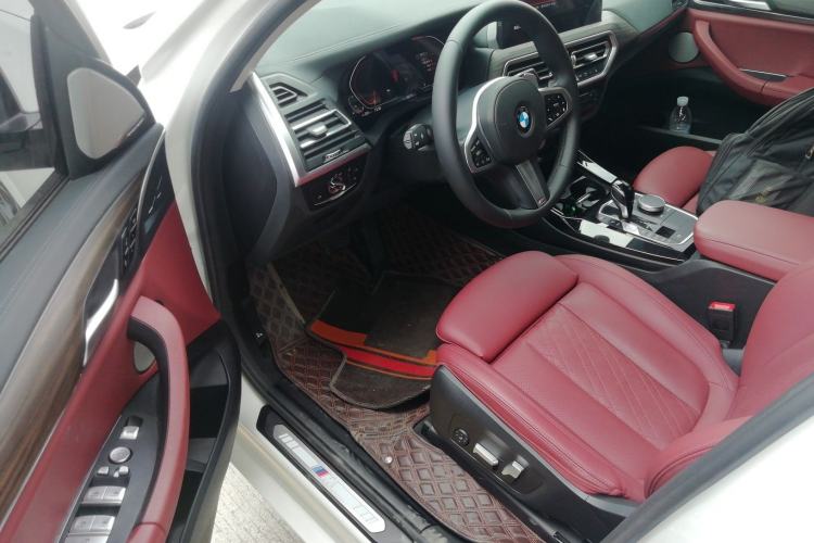 Used BMW X3 2022 xDrive30i Luxury Model M Night Sky Package Interior 3