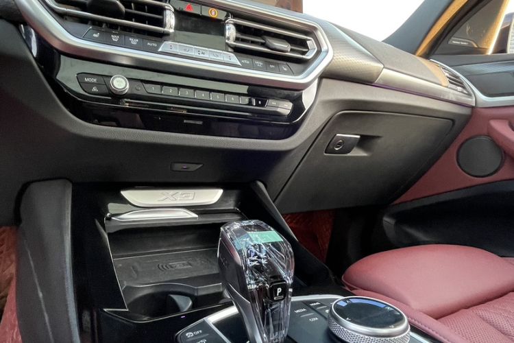 Used BMW X3 2022 Restyled xDrive30i Luxury Edition M Night Sky Package Interior 3