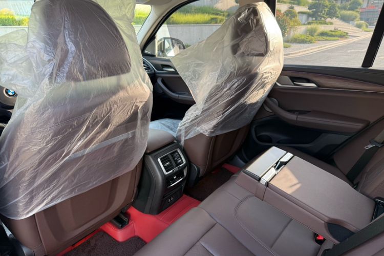 Used BMW X3 2022 xDrive30i Luxury Model M Night Sky Package Interior 3