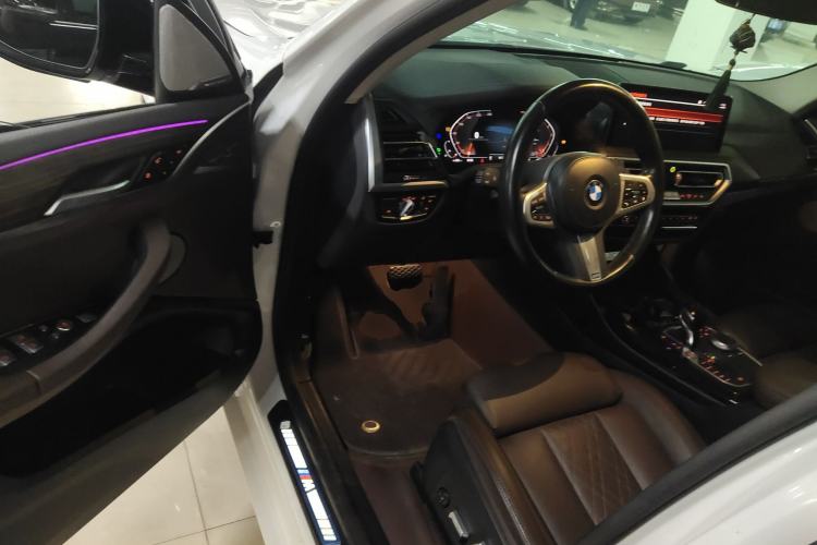 Used BMW X3 2022 xDrive30i Luxury Model M Night Sky Package Interior 3