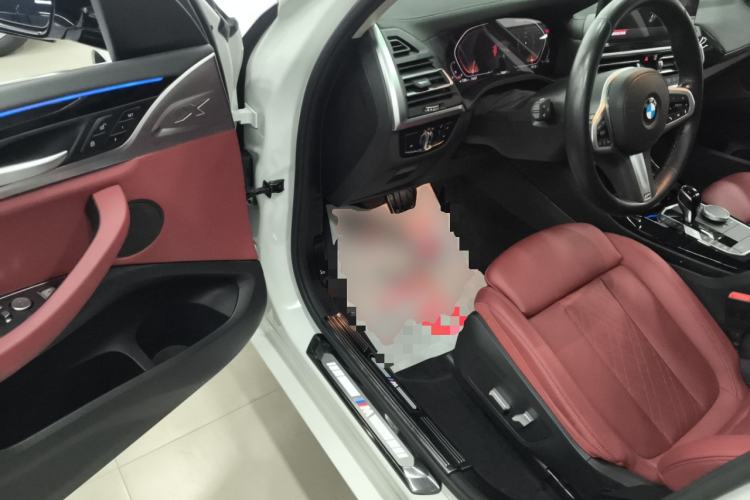Used BMW X3 2022 xDrive25i M Sport Package Interior 3