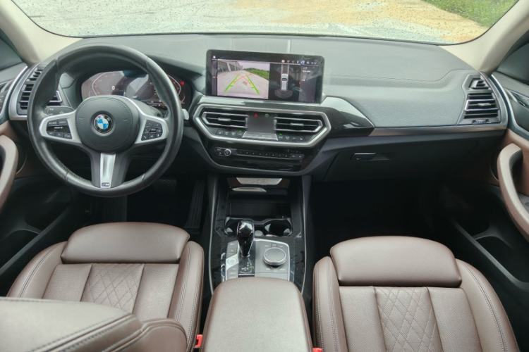 Used BMW X3 2022 xDrive25i M Sport Package Interior 3
