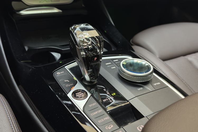 Used BMW X3 2022 xDrive30i Luxury Model M Night Sky Package Interior 4