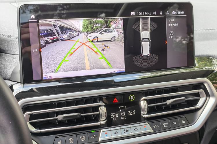 Used BMW X3 2022 xDrive25i M Sport Package Interior 4