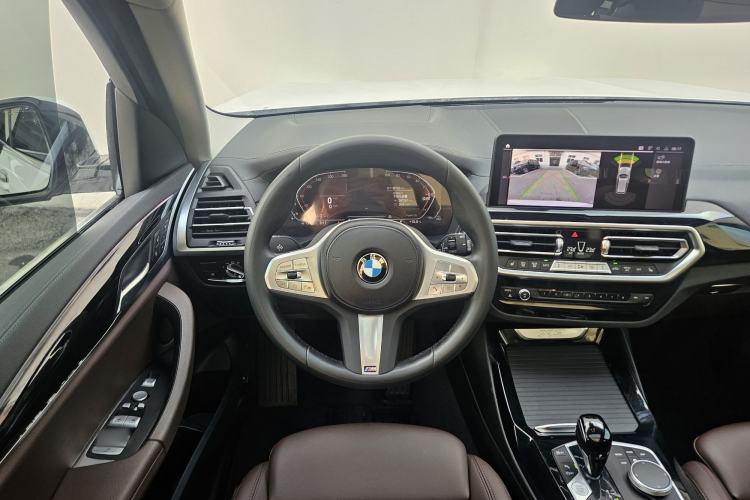 Used BMW X3 2022 Restyled xDrive25i M Sport Package Interior 5