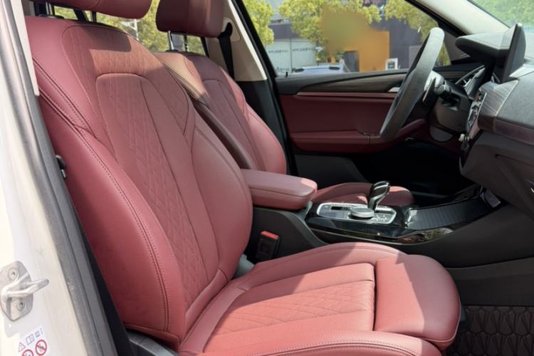 Used BMW X3 2022 xDrive30i Luxury Model M Night Sky Package Interior 6
