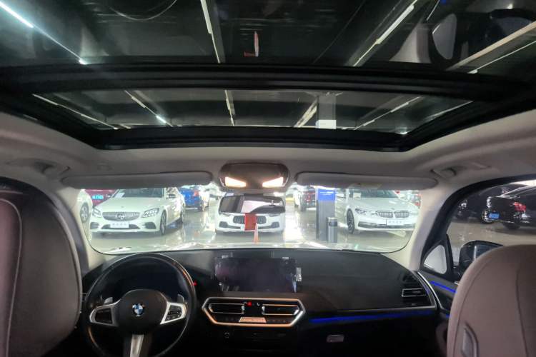 Used BMW X3 2022 xDrive30i Luxury Model M Night Sky Package Interior 6