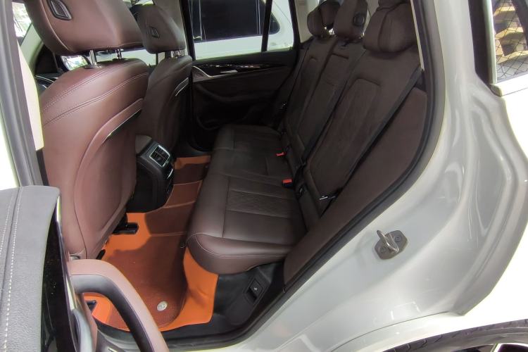 Used BMW X3 2022 Restyled xDrive25i M Sport Package Interior 6