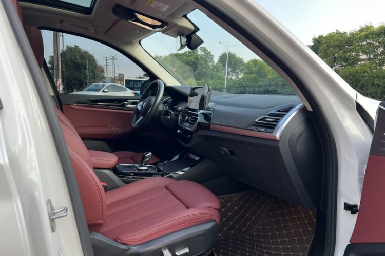 Used BMW X3 2022 Restyled xDrive25i M Sport Package Interior 7