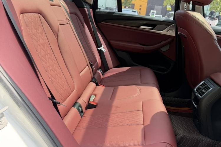 Used BMW X3 2022 xDrive30i Luxury Model M Night Sky Package Interior 9