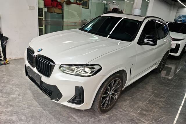 Ojetý BMW X3 2022 xDrive30i Luxury Model M Night Sky Package