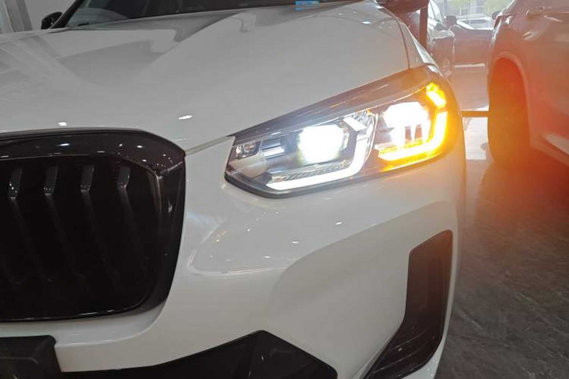 Used BMW X3 2022 xDrive30i Luxury Edition M Night Sky Package Left Front Headlight