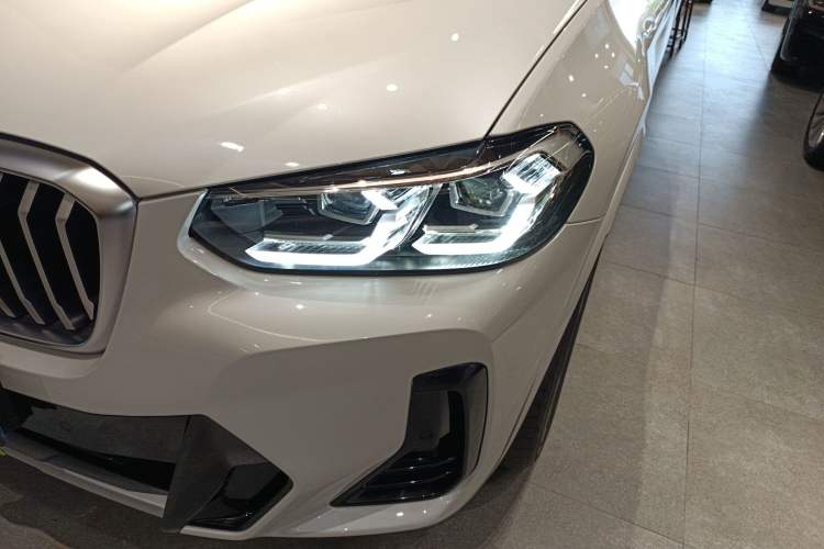 Used BMW X3 2022 Restyled xDrive25i M Sport Package Left Front Headlight