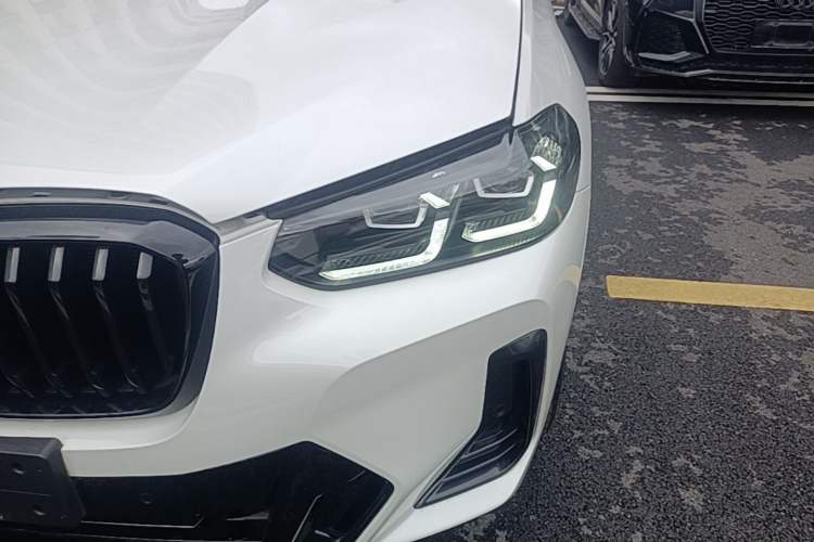 Used BMW X3 2022 Second Facelift xDrive30i Luxury Edition M Night Sky Package Left Front Headlight