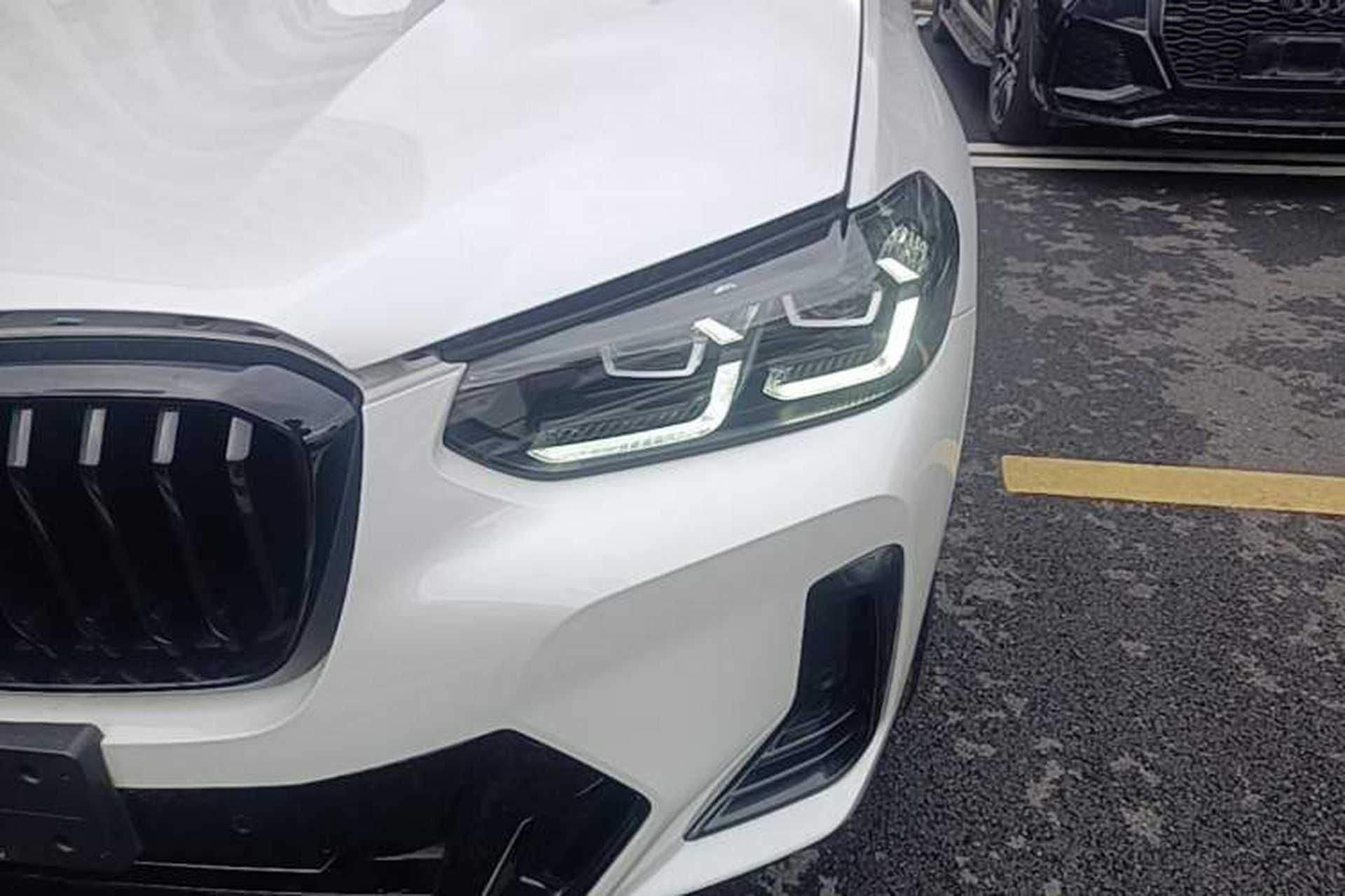 Used BMW X3 2022 Second Facelift xDrive30i Luxury Edition M Night Sky Package Left Front Headlight